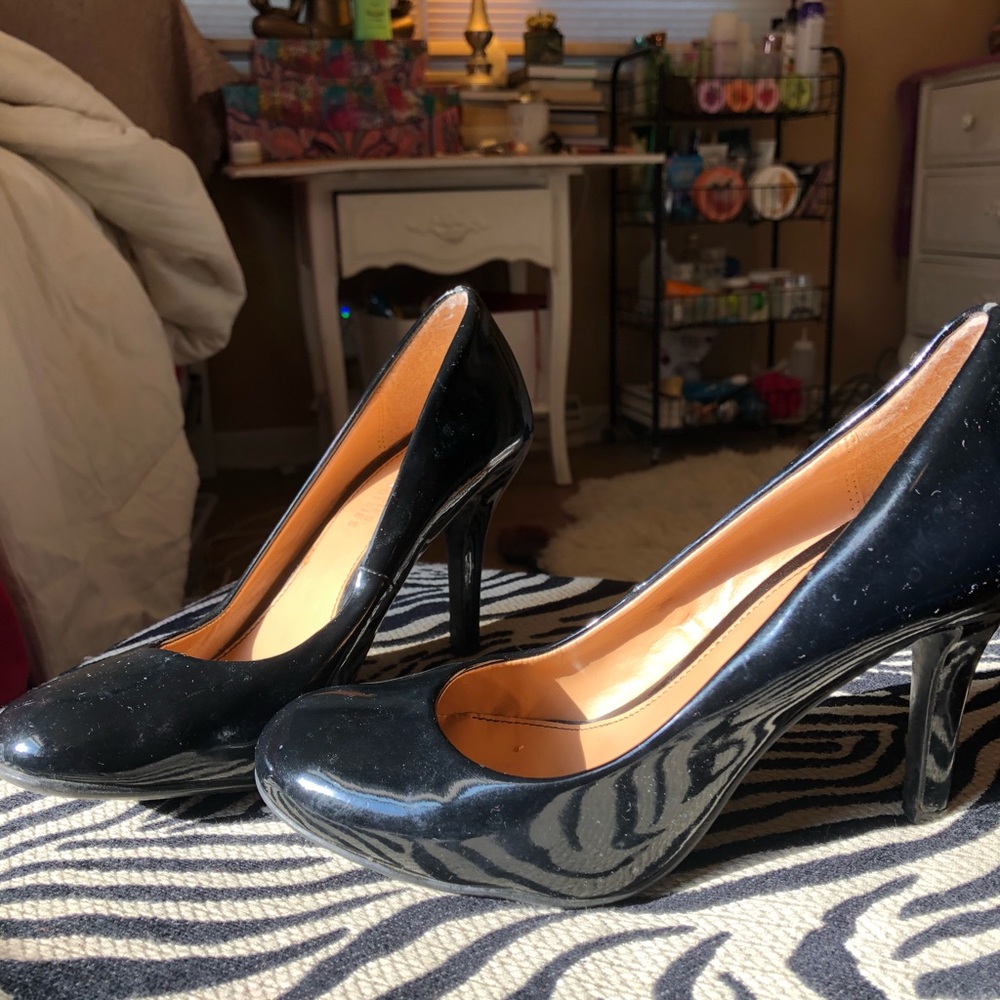 Black stiletto heels